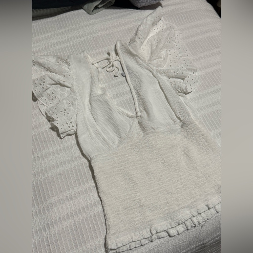 Express White Textured top - Picture 2 of 6